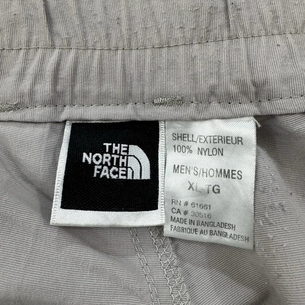 The North Face Convertible Zip Off Hiking Pants Men XL Belted Gray Nylon